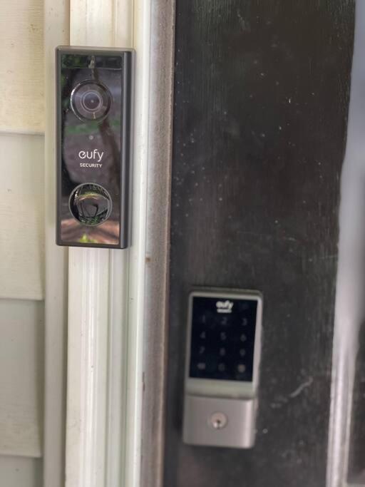 Simple Elegant Townhouse Dt Ncsu Raleigh